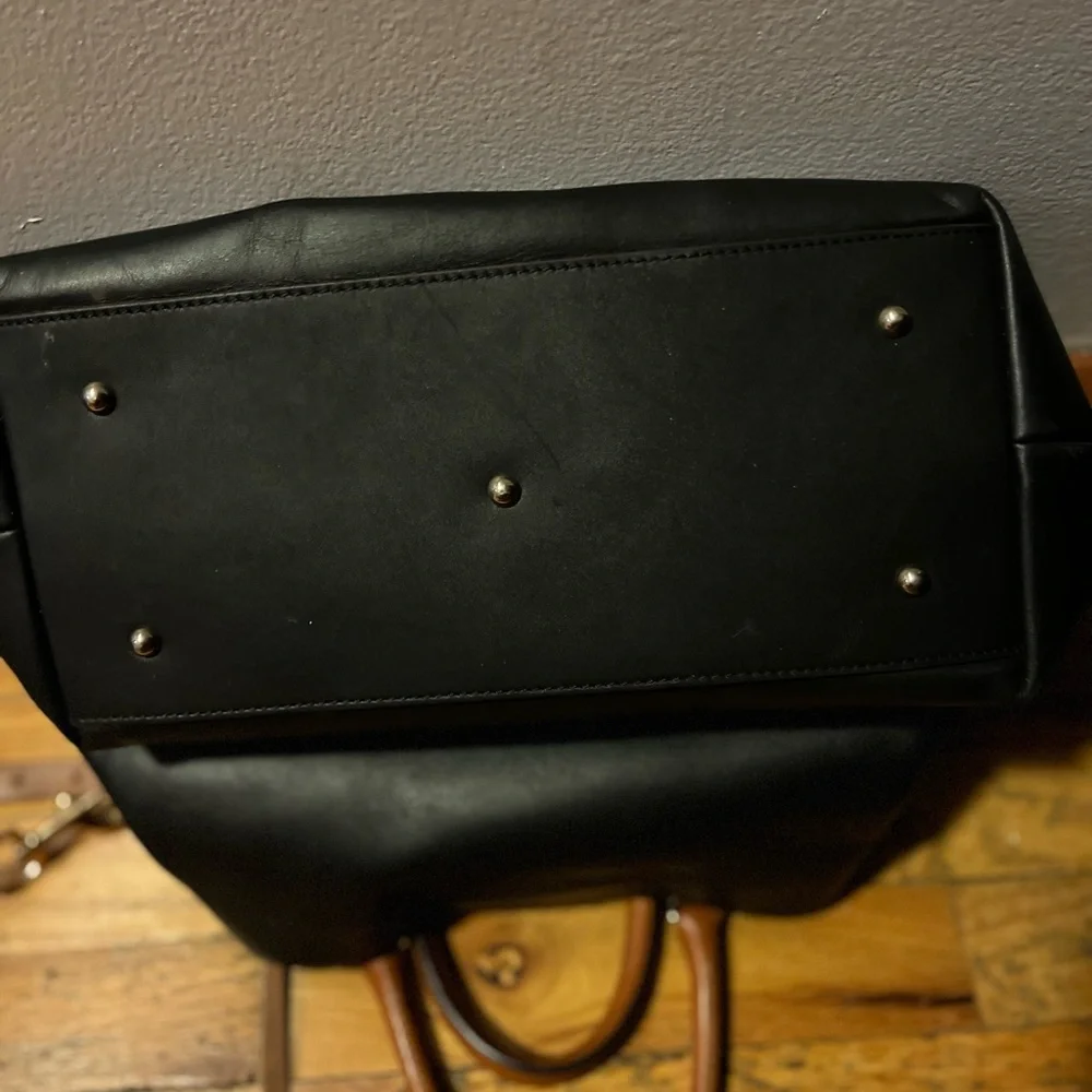 Dooney & bourke black leather bag - Picture 6 of 15